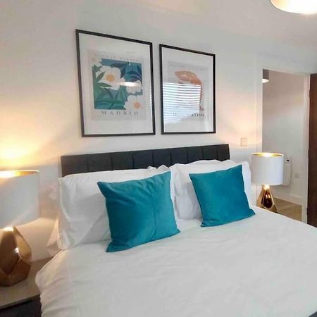 Ferienwohnung Luxury 2 Bed 2 Bath Flat Near Old Trafford Manchester Exterior foto