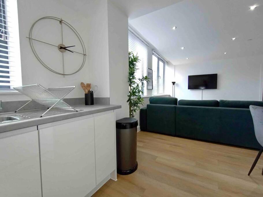 Ferienwohnung Luxury 2 Bed 2 Bath Flat Near Old Trafford Manchester Exterior foto