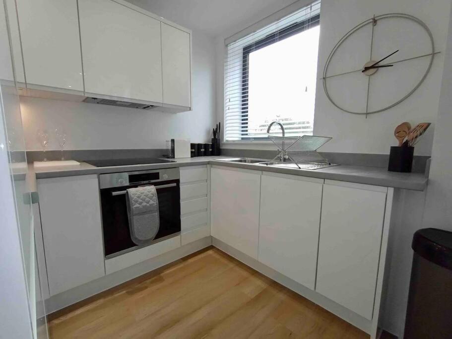 Ferienwohnung Luxury 2 Bed 2 Bath Flat Near Old Trafford Manchester Exterior foto